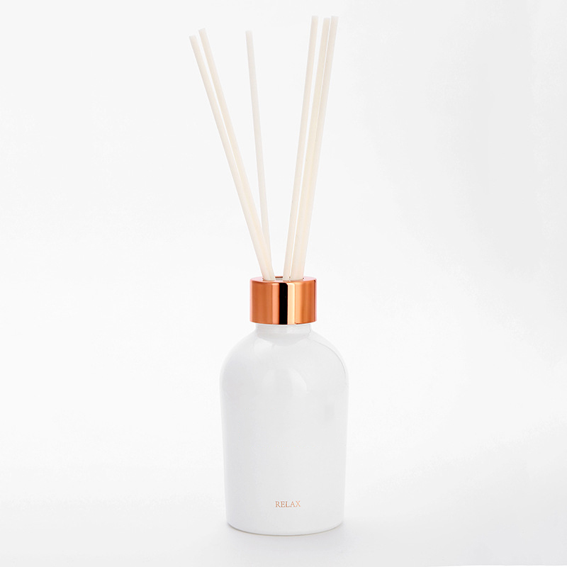 Reed diffuser vendors Wholesale private label luxury aromatherapy essential oil aroma reed diffuser with rattan sticker